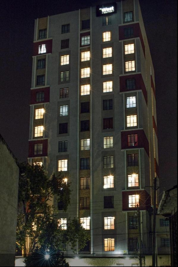 Nairobi West Suites ภายนอก รูปภาพ